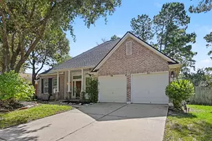 14 S Rambling Ridge Pl, The Woodlands, TX 77385 - Photo 1