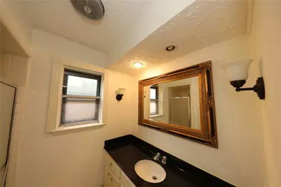 8519 Leader Street, Houston, TX 77036 - Photo 12