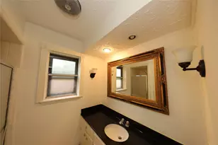 8519 Leader St, Houston, TX 77036 - Photo 12
