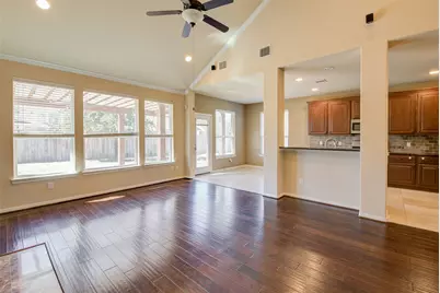 87 N Pinto Point Circle, Spring, TX 77389 - Photo 16