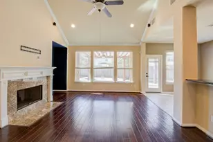 87 N Pinto Point Cir, Spring, TX 77389 - Photo 12