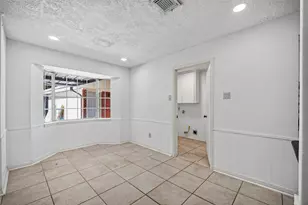 3910 Chile Dr, Pasadena, TX 77504 - Photo 16