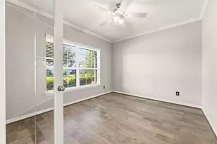 10806 Bouldin Creek, Missouri City, TX 77459 - Photo 4