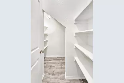 8002 Scanlan Trace, Missouri City, TX 77459 - Photo 6