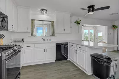 283 Barracuda Street, Bayou Vista, TX 77563 - Photo 22