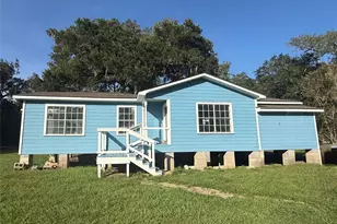 292 Manila Dr, Angleton, TX 77515 - Photo 1