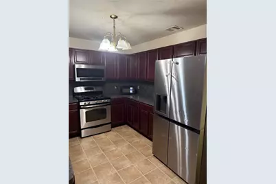 1330 Reedpoint Drive, Houston, TX 77090 - Photo 6
