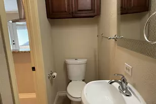 515 Tallowood Rd, Houston, TX 77024 - Photo 12