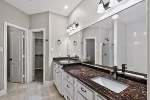 6 Regency Point, Montgomery, TX 77356 - Photo 30