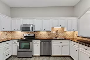 6 Regency Point, Montgomery, TX 77356 - Photo 22