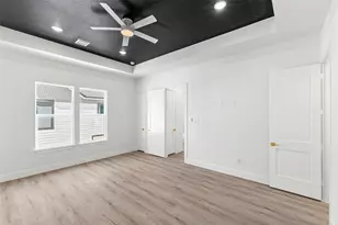 7554 Dyer St, Houston, TX 77088 - Photo 18