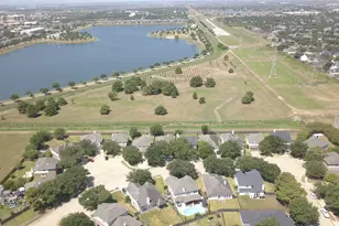 9514 Curry Landing Dr, Houston, TX 77095 - Photo 4