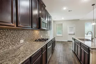 10823 Paula Bluff Ln, Cypress, TX 77433 - Photo 14