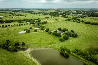 7023 Wolters Road, Schulenburg, TX 78956 - Photo 48