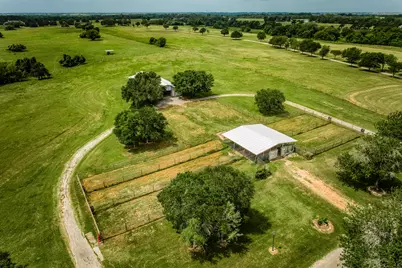 7023 Wolters Road, Schulenburg, TX 78956 - Photo 36