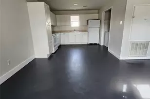 4710 Pelican St, Hitchcock, TX 77563 - Photo 4