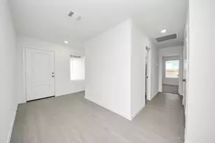 1218 Charlotte Wy, Wharton, TX 77488 - Photo 6