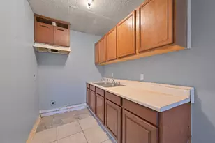 1905 9th St, Galena Park, TX 77547 - Photo 4