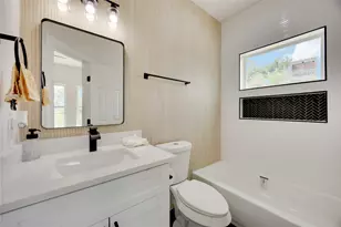 2108 Des Chaumes St, Houston, TX 77026 - Photo 26