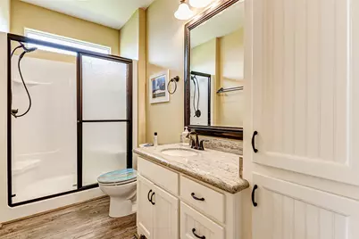 950 Seadrift Drive, Crystal Beach, TX 77650 - Photo 14