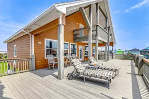 950 Seadrift Dr, Crystal Beach, TX 77650 - Photo 22