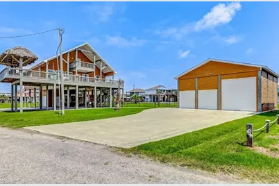 950 Seadrift Drive, Crystal Beach, TX 77650 - Photo 1