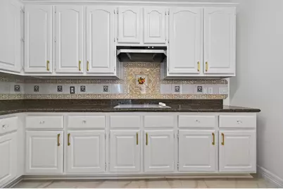 2431 Parkwood Lane, Sugar Land, TX 77479 - Photo 8