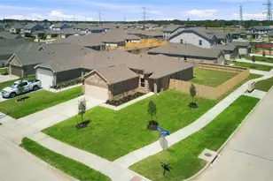 1519 Valley Creek Dr, Rosharon, TX 77583 - Photo 4