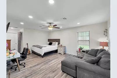 1255 E Pineshadows Drive, Sour Lake, TX 77659 - Photo 26