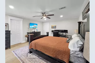 1255 E Pineshadows Drive, Sour Lake, TX 77659 - Photo 10