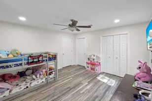 1255 E Pineshadows Dr, Sour Lake, TX 77659 - Photo 8