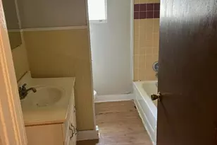 306 S Winfree St, Dayton, TX 77535 - Photo 8