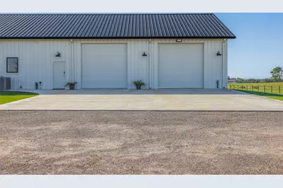 2134 Carter Road, Bellville, TX 77418 - Photo 30