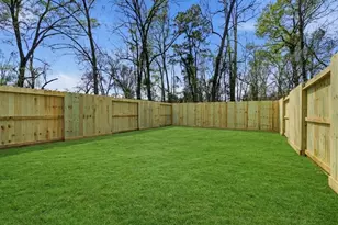 308 S 11th St, Conroe, TX 77301 - Photo 22