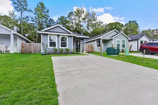 11919 Detar Ct, Willis, TX 77378 - Photo 1