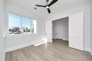 299 Peninsula Pt Dr, Montgomery, TX 77356 - Photo 8