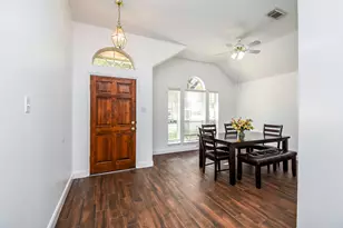 5215 Aspen Point Dr, Katy, TX 77449 - Photo 6