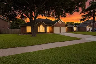 5215 Aspen Point Dr, Katy, TX 77449 - Photo 2