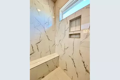 607 W Bayshore Drive, Palacios, TX 77465 - Photo 26