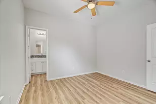 1318 Stowell St, Anahuac, TX 77514 - Photo 26