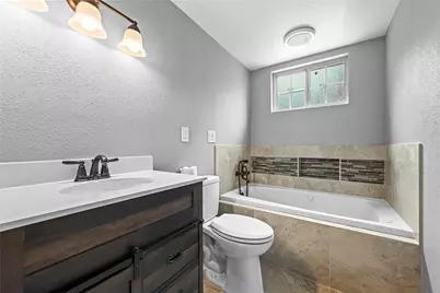 13191 Royal Lake Drive, Conroe, TX 77303 - Photo 36