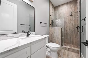 13191 Royal Lake Dr, Conroe, TX 77303 - Photo 4