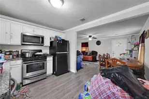 3607 De Leon St, Houston, TX 77087 - Photo 6