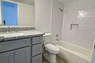 3900 Woodchase Dr, Houston, TX 77042 - Photo 6