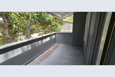 9700 Leawood Boulevard #1002, Houston, TX 77099 - Photo 6