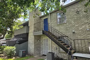 9700 Leawood Blvd, Houston, TX 77099 - Photo 2