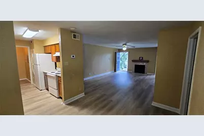 9700 Leawood Boulevard #1002, Houston, TX 77099 - Photo 16