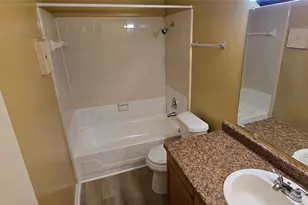 9700 Leawood Blvd, Houston, TX 77099 - Photo 26