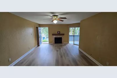 9700 Leawood Boulevard #1002, Houston, TX 77099 - Photo 24