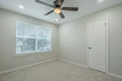 2811 Chaplin Place Drive, Humble, TX 77396 - Photo 18